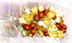 Rice Crackers And Coated Peanuts Mix